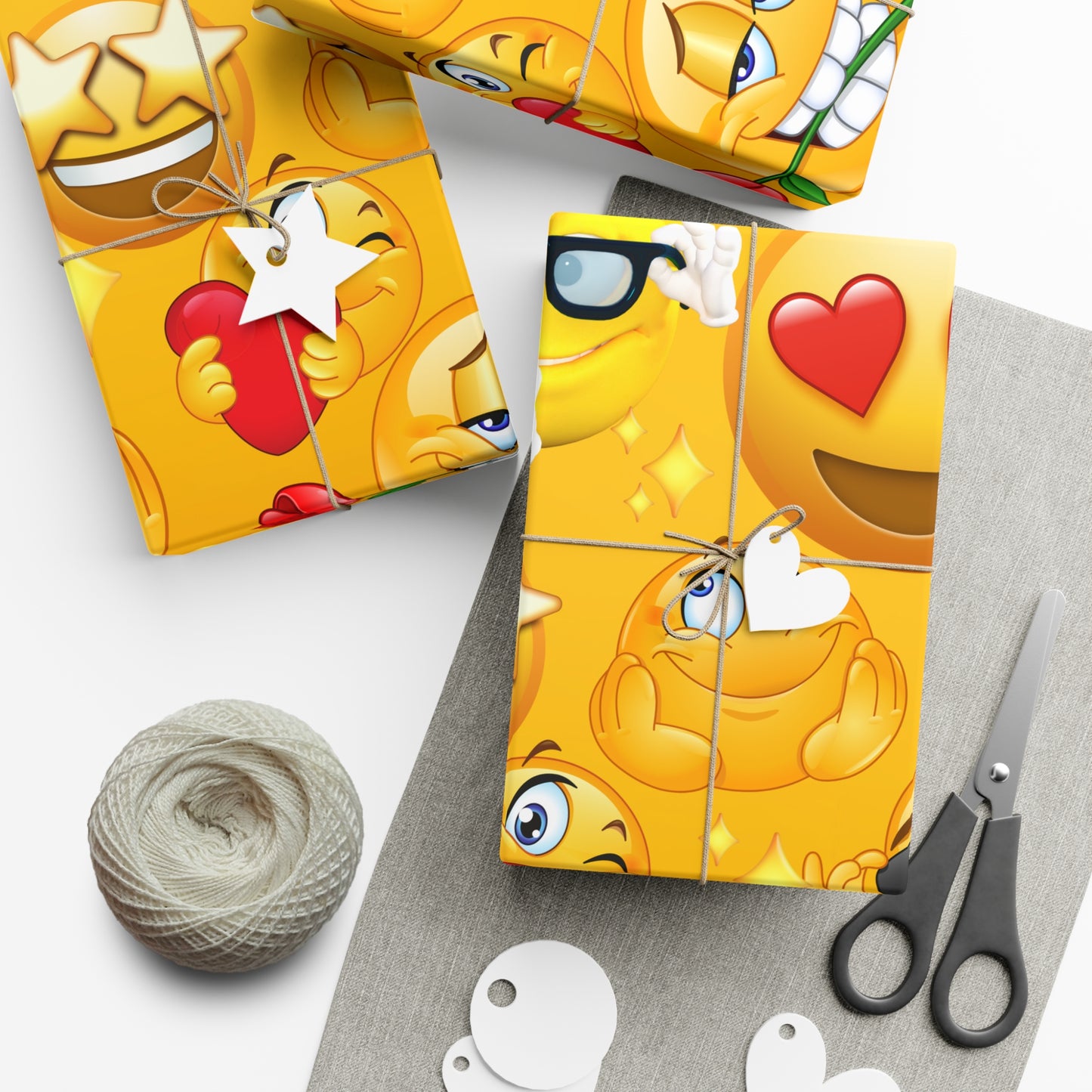 Emoji Gift Wrap Papers - Fun and Colorful Wrapping for Any Occasion